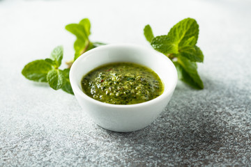 mint chutney