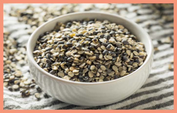 black lentils or urad dal face pack for fairness