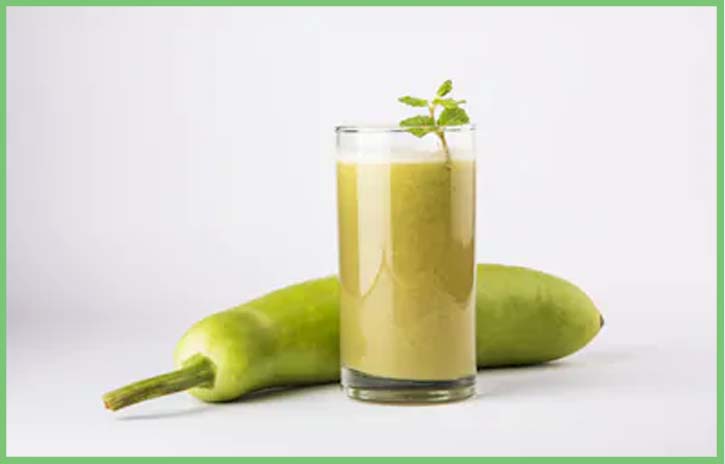 bottle gourd or lauki juice